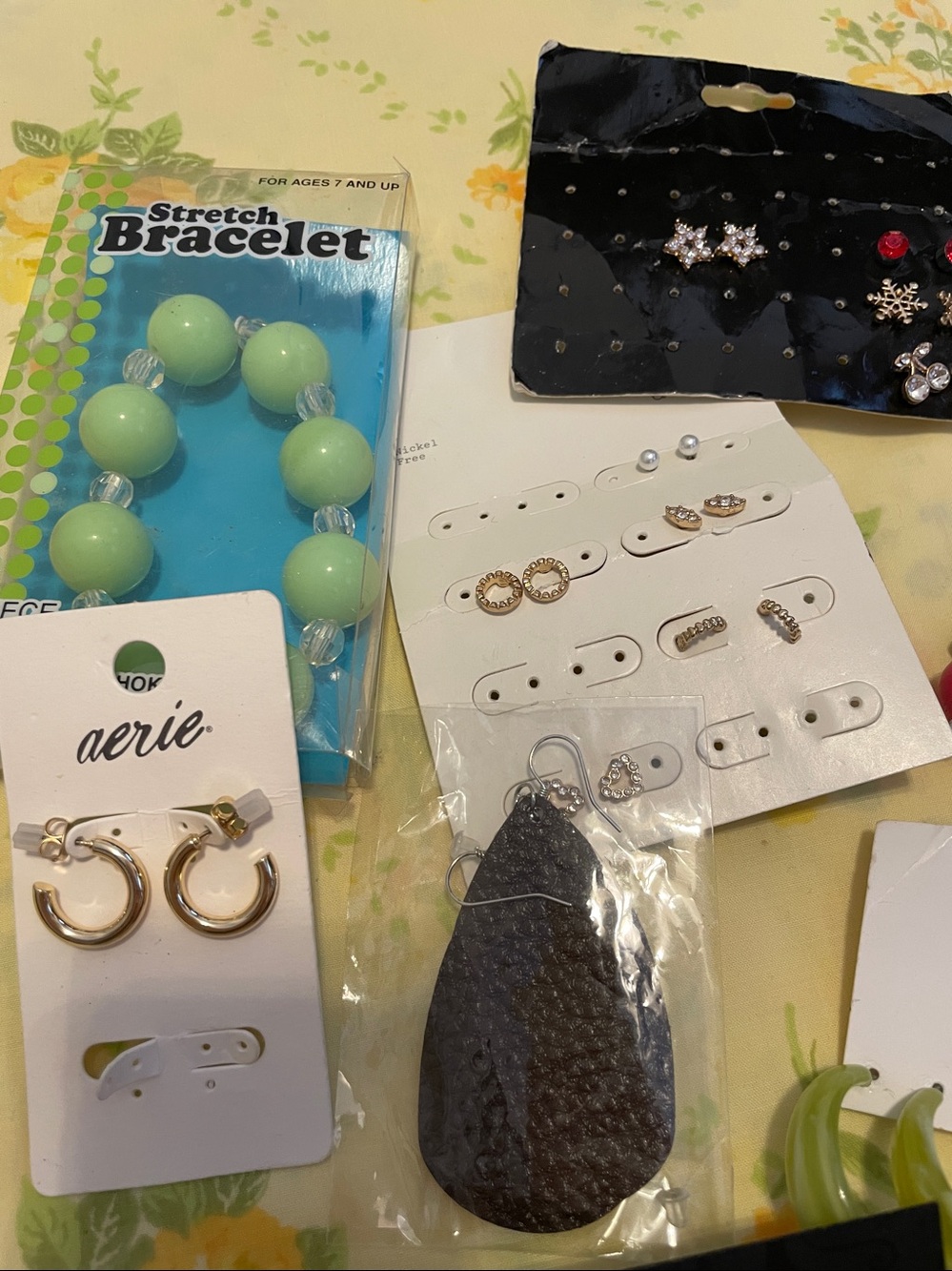 Jewelry Bundle - Picture 2 of 5